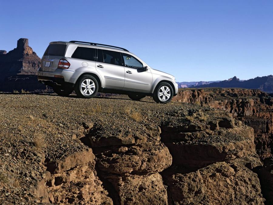  Mercedes-Benz GL450 4Matic 2007 года  (фото 75 из 114)